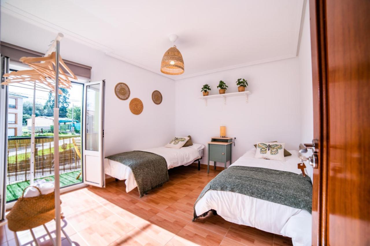 Casa Lopez Bed & Breakfast Aviles Exterior photo