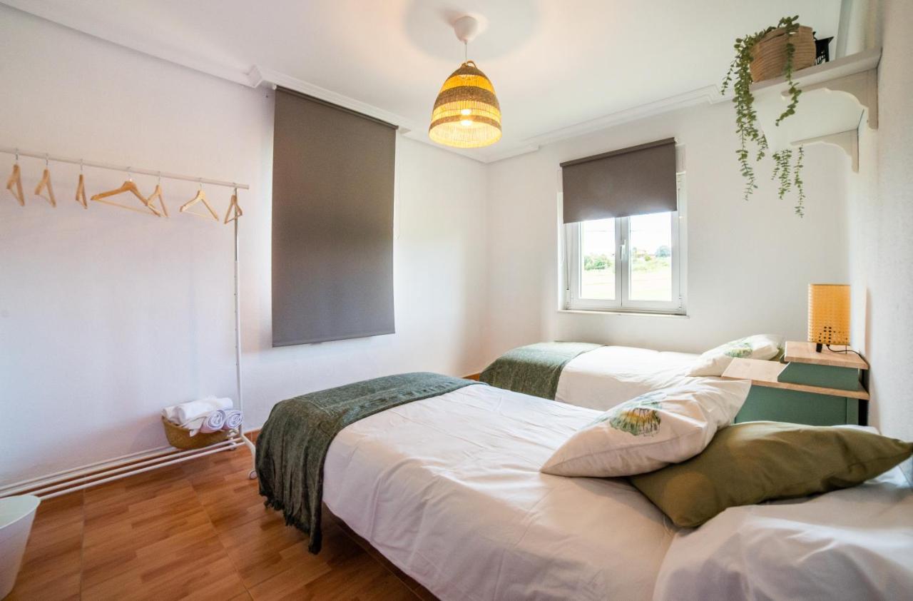 Casa Lopez Bed & Breakfast Aviles Exterior photo