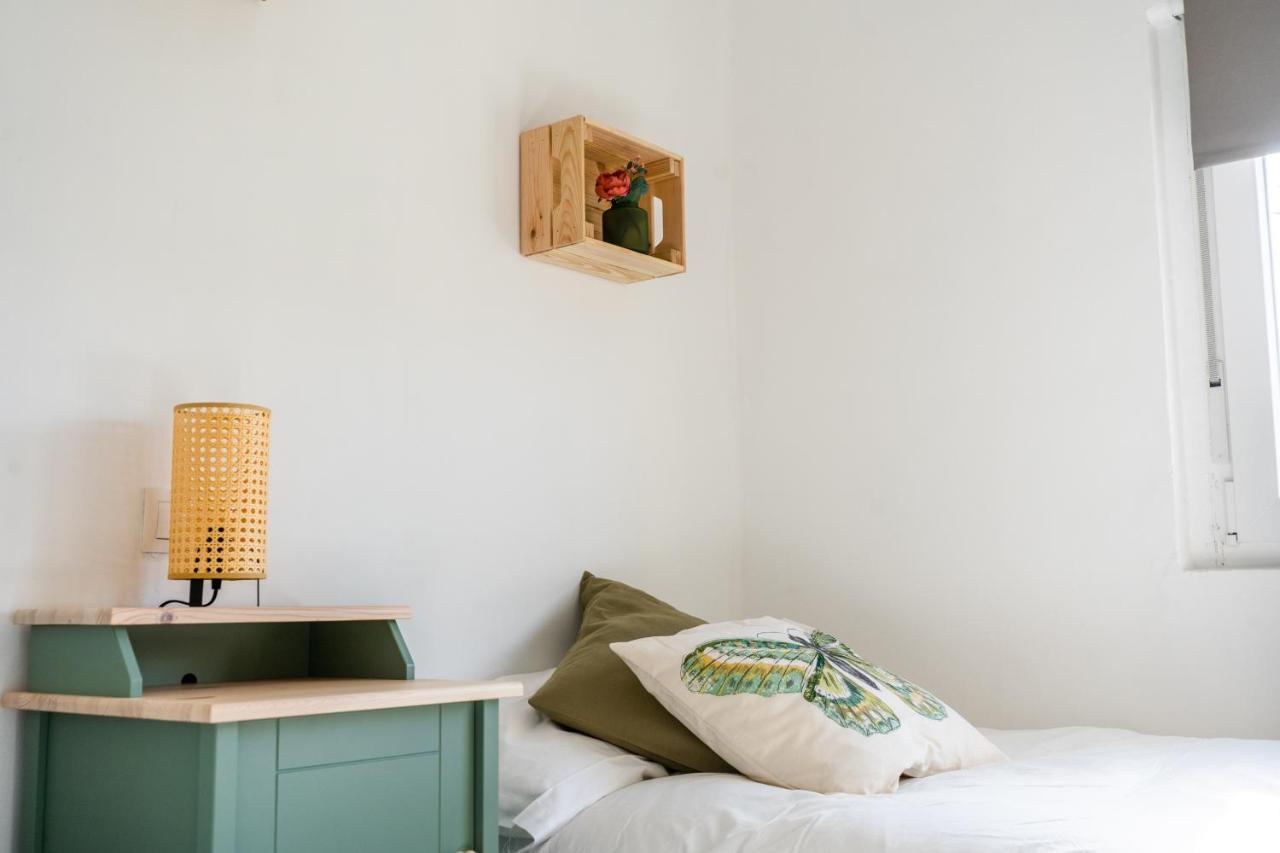Casa Lopez Bed & Breakfast Aviles Exterior photo