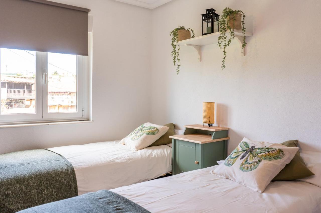 Casa Lopez Bed & Breakfast Aviles Exterior photo